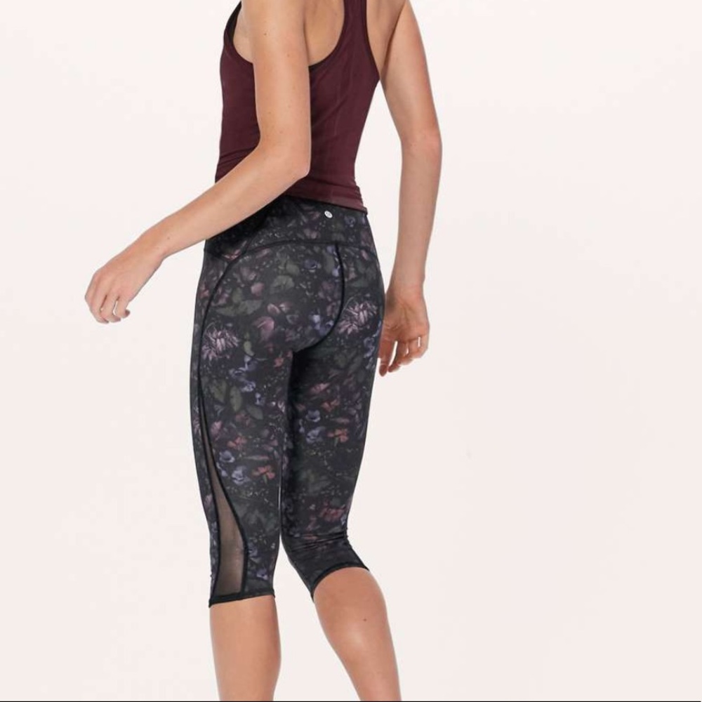 Lululemon Train Times Crop (17”)